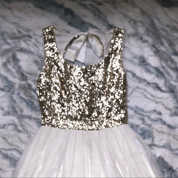 Dress - Picture 7 of 7